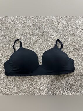 Victoria's Secret Black Smooth T-Shirt Bra